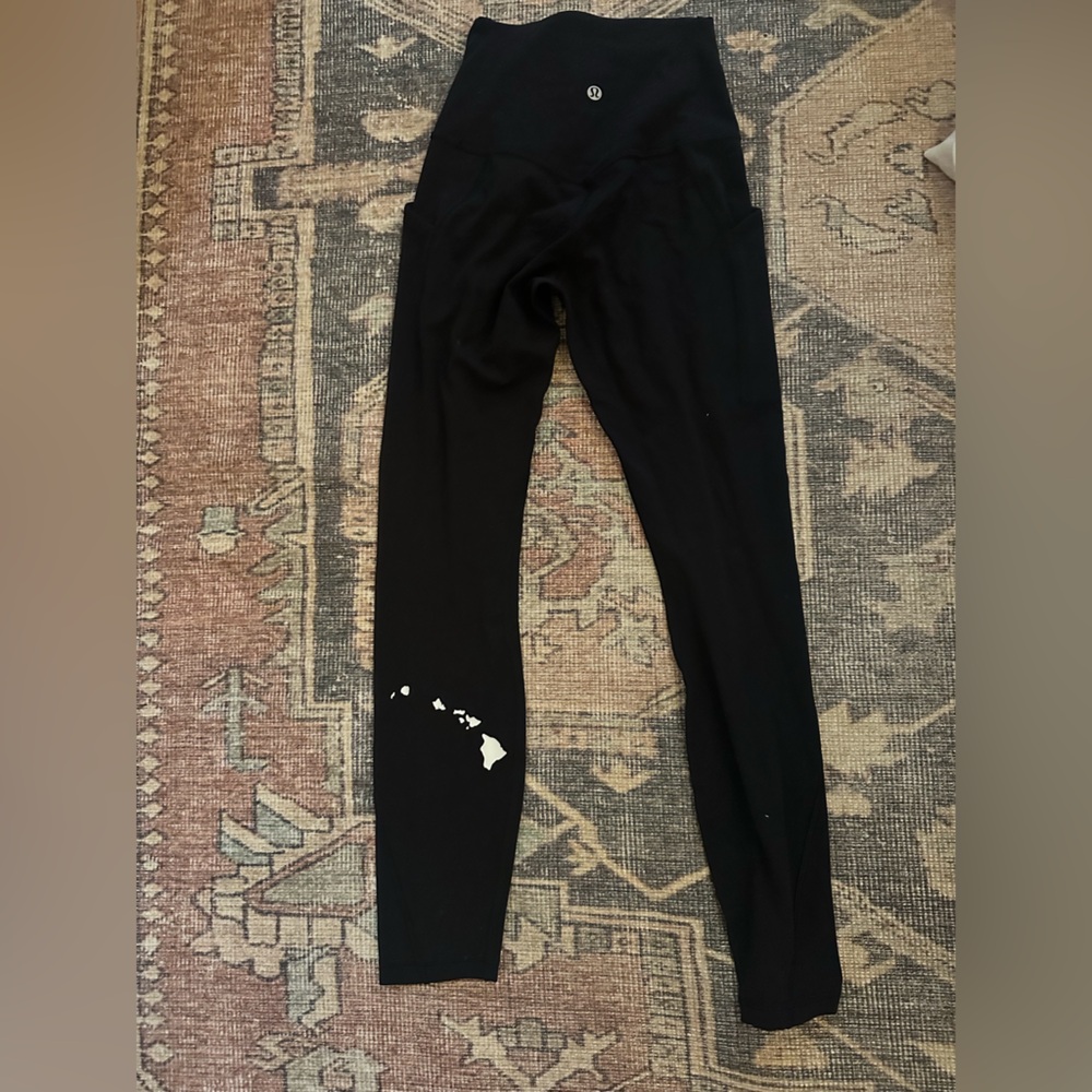 Lululemon Hawaiian islands align Leggings
